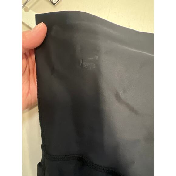 Isabella Oliver Sz 4 XL  Black Active Econyl Maternity Over Bump Legging pull on - Picture 6 of 7